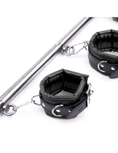 Kit Barre de maintien Collier et Menottes Simply Dom Noir