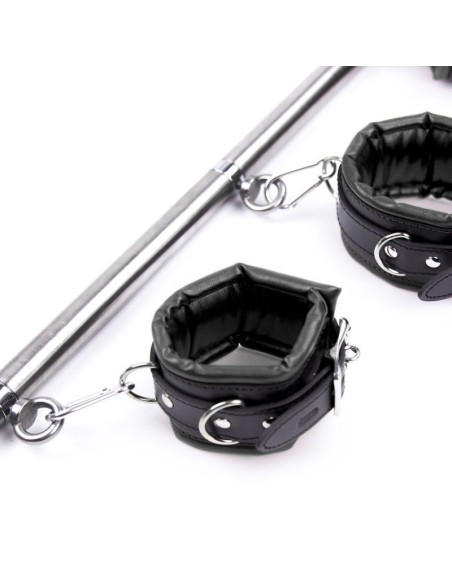 Kit Barre de maintien Collier et Menottes Simply Dom Noir Kit Barre de maintien Collier et Menottes Simply Dom Noir