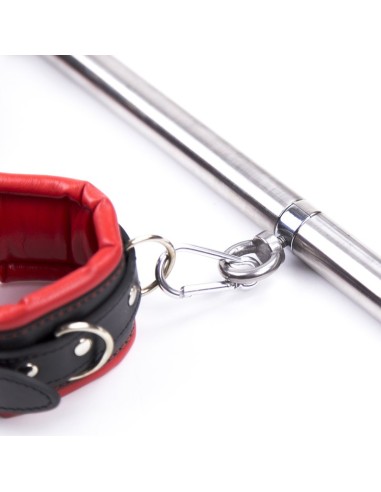 Kit Barre de maintien Collier et Menottes Simply Dom Rouge et Noir