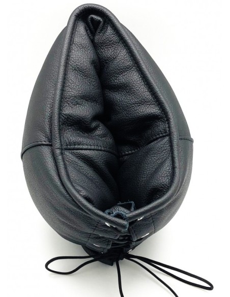 Cagoule sensorielle en cuir rembourré