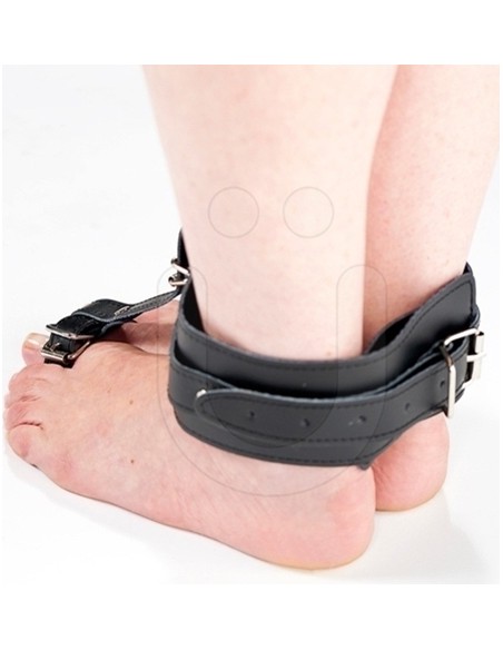Menotte de chevilles avec Attache Orteils