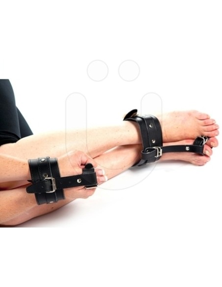 Menotte de chevilles avec Attache Orteils