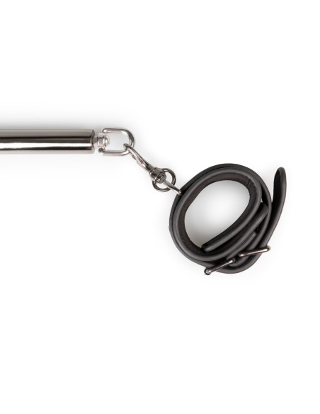 Barre ajustable en métal avec Menottes Barre ajustable en métal avec Menottes
