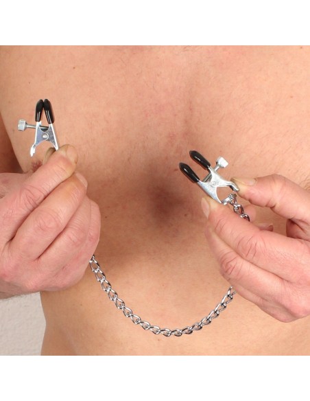 Pinces à seins métalliques avec chaine