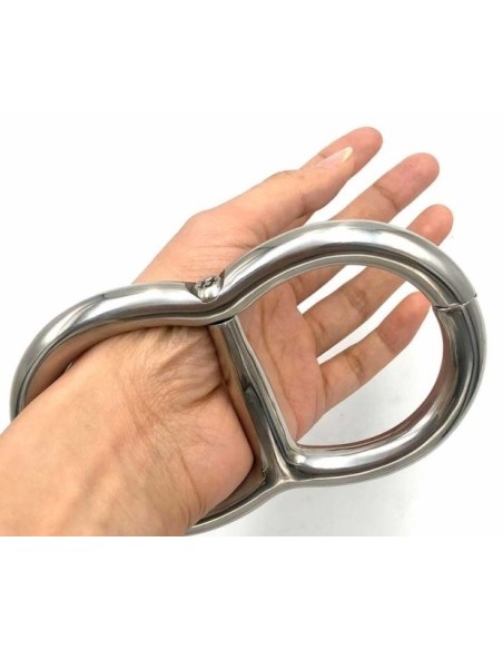 Menottes de Poignets Eight