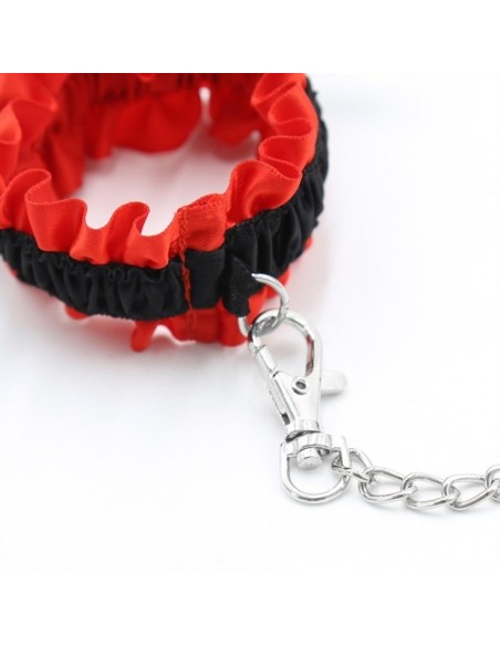 Kit Collier Menottes Romance Noir Rouge Kit Collier Menottes Romance Noir Rouge