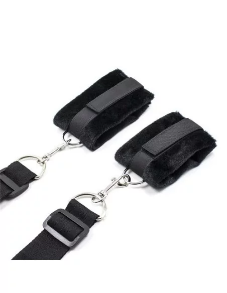 Attaches Fourrure pour le Lit Attaches Fourrure pour le Lit